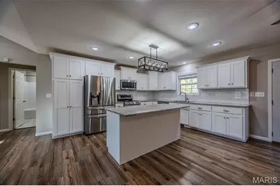 1520 Fairfield Drive, Lebanon, MO 65536 - Photo 9