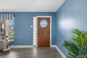 5610 Winona Ave, Saint Louis, MO 63109 - Photo 3