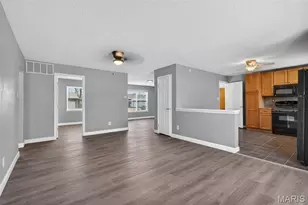 12887 Fox Haven Dr, Florissant, MO 63033 - Photo 7