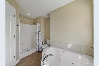215 Hunters Chase Street, Unincorporated, MO 63389 - Photo 19