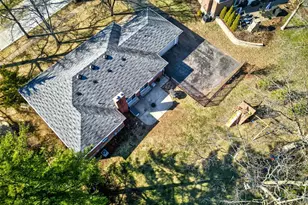 416 Caprice Gardens Ct, Ballwin, MO 63011 - Photo 15