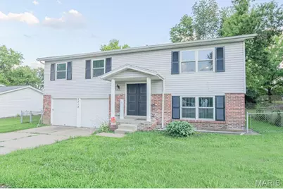 2314 White Ash Court, Florissant, MO 63031 - Photo 1