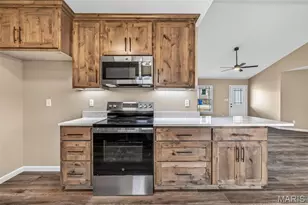 830 Stone Gate Dr, De Soto, MO 63020 - Photo 17