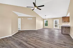 830 Stone Gate Dr, De Soto, MO 63020 - Photo 15