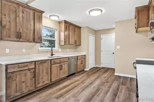 830 Stone Gate Dr, De Soto, MO 63020 - Photo 13