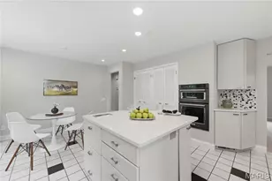 12142 Royal Valley Dr, Creve Coeur, MO 63141 - Photo 7