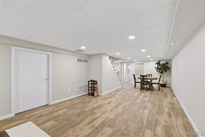 12142 Royal Valley Drive, Creve Coeur, MO 63141 - Photo 25