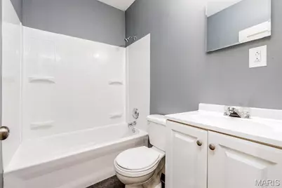 4223 Ellenwood Avenue, Saint Louis, MO 63116 - Photo 7