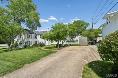 340 W Essex Avenue, Kirkwood, MO 63122 - Photo 7