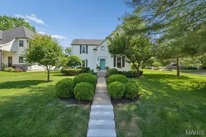 340 W Essex Avenue, Kirkwood, MO 63122 - Photo 1