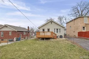 7420 Wise Ave, Saint Louis, MO 63117 - Photo 17