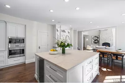 12 Ladue Manor, Ladue, MO 63124 - Photo 23