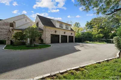 12 Ladue Manor, Ladue, MO 63124 - Photo 69