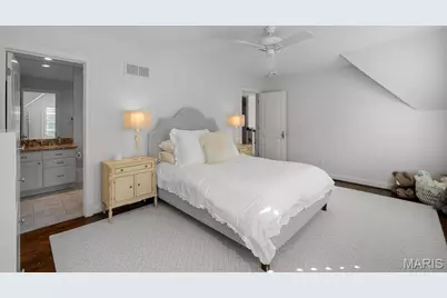 12 Ladue Manor, Ladue, MO 63124 - Photo 37