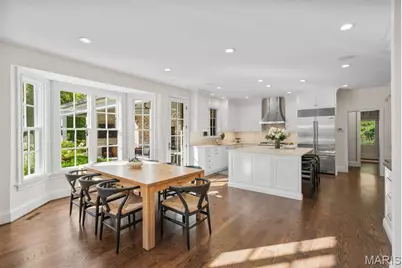 12 Ladue Manor, Ladue, MO 63124 - Photo 17