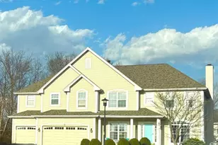 10 Southern Hills Ct, O'Fallon, MO 63366 - Photo 1