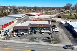 1222 N Truman Blvd, Crystal City, MO 63019 - Photo 1