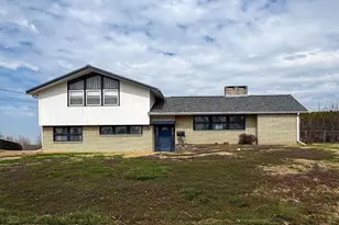 1521 Sweeney Dr, Festus, MO 63028 - Photo 1