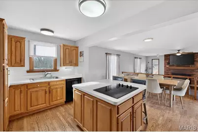 1561 Ville Martha Lane, Hazelwood, MO 63042 - Photo 27