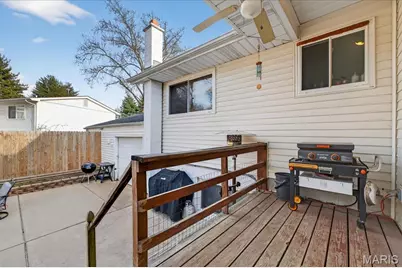 1561 Ville Martha Lane, Hazelwood, MO 63042 - Photo 19