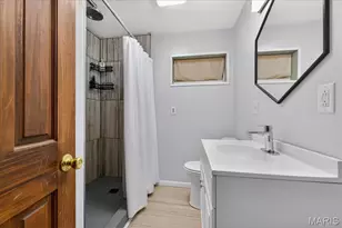 1561 Ville Martha Ln, Hazelwood, MO 63042 - Photo 15