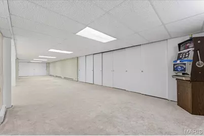 12055 Charwick Drive, Unincorporated, MO 63128 - Photo 29