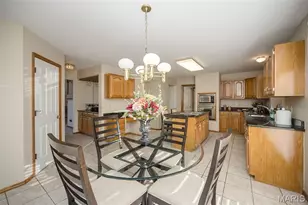 1324 Riverdale Cir, Chesterfield, MO 63005 - Photo 13