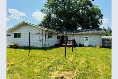 3092 Wintergreen Drive, Florissant, MO 63033 - Photo 3