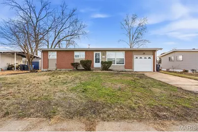 750 Blackbird Drive, Florissant, MO 63031 - Photo 1