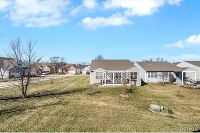 2229 Hawks Landing Drive, Lake Saint Louis, MO 63367 - Photo 13
