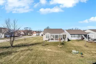 2229 Hawks Landing Dr, Lake Saint Louis, MO 63367 - Photo 13