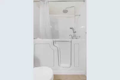 2229 Hawks Landing Drive, Lake Saint Louis, MO 63367 - Photo 33