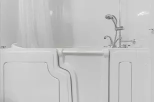 2229 Hawks Landing Dr, Lake Saint Louis, MO 63367 - Photo 33