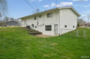 143 Burncoate Dr, Unincorporated, MO 63129 - Photo 23