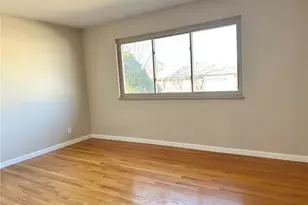 6112 Deerwood Dr, Saint Louis, MO 63123 - Photo 17