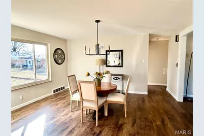 6112 Deerwood Drive, Saint Louis, MO 63123 - Photo 7