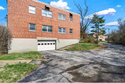 3 Delcrest Court #102, University City, MO 63124 - Photo 35