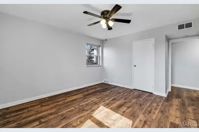 3 Delcrest Court #102, University City, MO 63124 - Photo 31