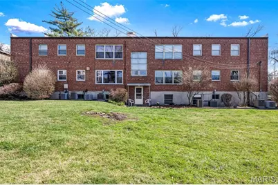 3 Delcrest Court #102, University City, MO 63124 - Photo 33