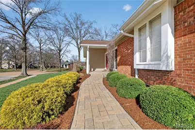 15424 Country Ridge Drive, Chesterfield, MO 63017 - Photo 5