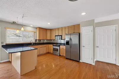 15424 Country Ridge Drive, Chesterfield, MO 63017 - Photo 15