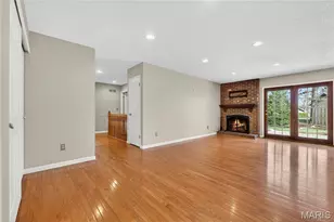 15424 Country Ridge Dr, Chesterfield, MO 63017 - Photo 19