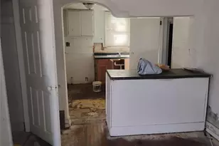 2014 Kappel Dr, Saint Louis, MO 63136 - Photo 9