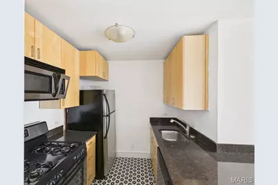 210 N 17th Street #405, Saint Louis, MO 63103 - Photo 5