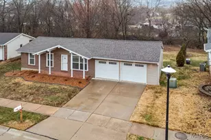 687 Green Forest Dr, Fenton, MO 63026 - Photo 43