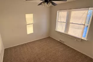 1290 Mullanphy Rd, Florissant, MO 63031 - Photo 11