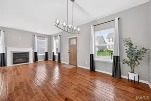 714 Waler Dr, Lake Saint Louis, MO 63367 - Photo 5