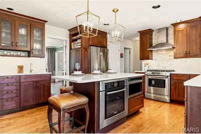 1121 Westmoor Place, Town and Country, MO 63131 - Photo 9