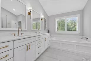 10 Arbor Rd, Olivette, MO 63132 - Photo 23