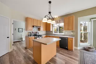 6129 Arbor Green Dr, Unincorporated, MO 63129 - Photo 13